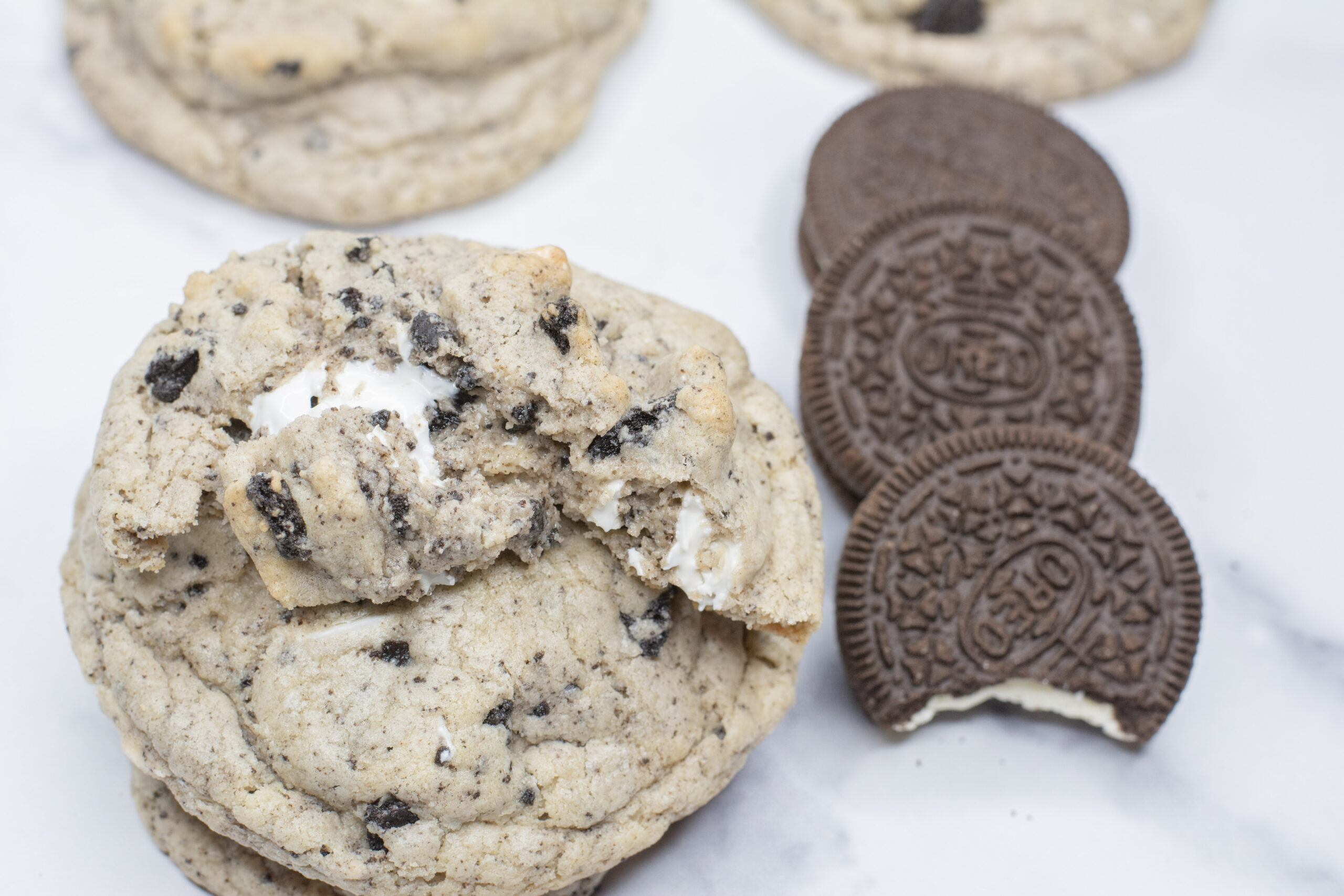 Cookies & Cream Cookies The Girl