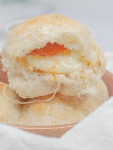 Pepperoni & Cheesy Garlic Bites