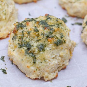 Red Lobster Cheddar Biscuits